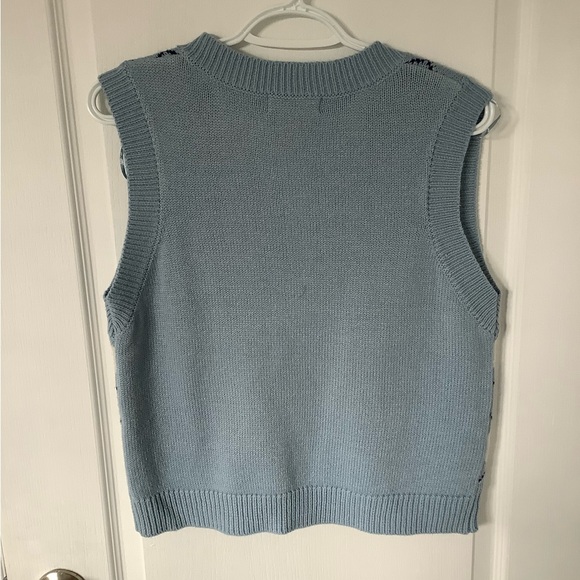 Blue and white plaid sweater vest - Picture 2 of 3